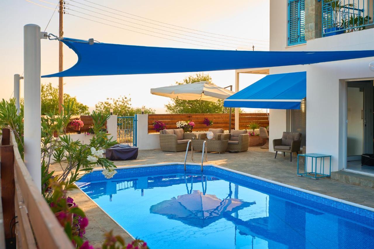 Villanelle Bed & Breakfast Welcomes Dog Lovers Only Tala Exterior foto