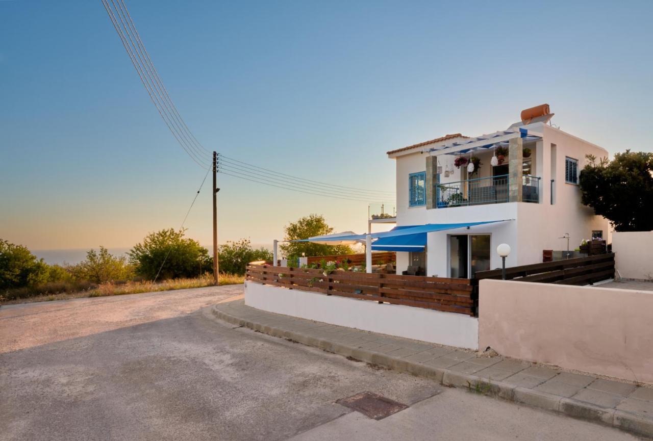 Villanelle Bed & Breakfast Welcomes Dog Lovers Only Tala Exterior foto